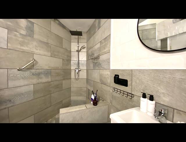 2 BEDROOM APARTMENT FOR SALE IN DWARSKERSBOS